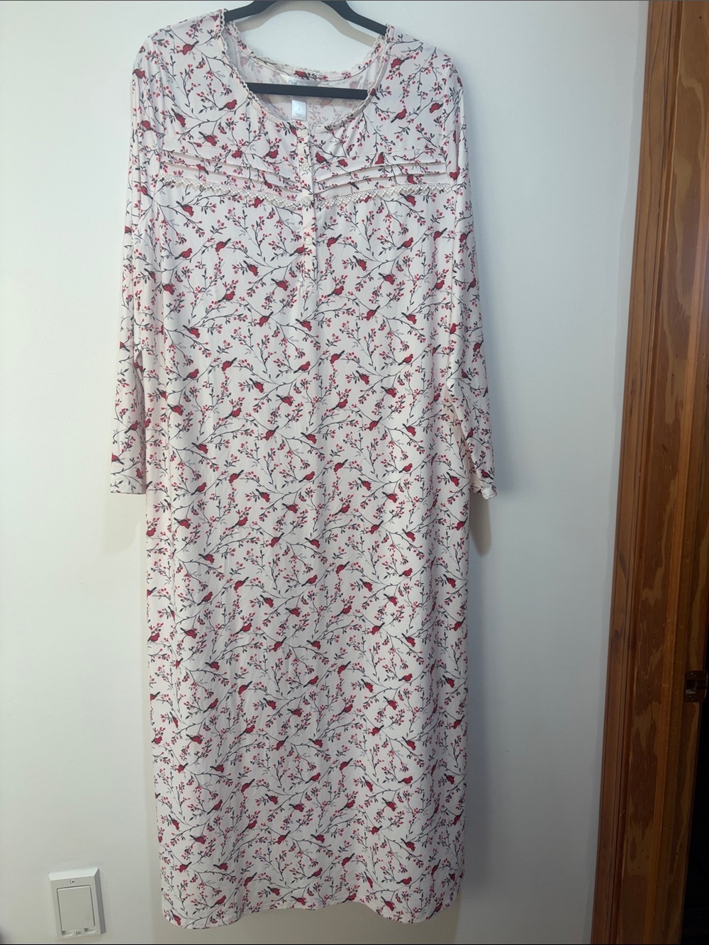 Ivory Floral Long Sleeve nightgown with Pink Berry Print